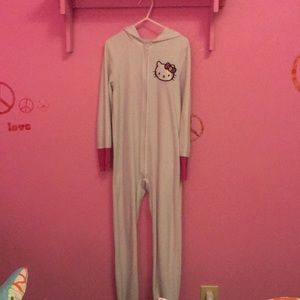 Hello kitty onesie hooded